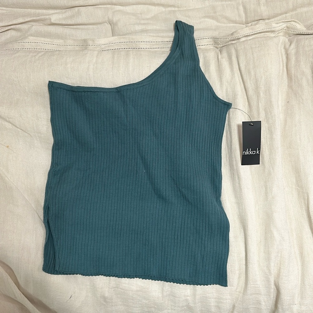 One shoulder knitted top